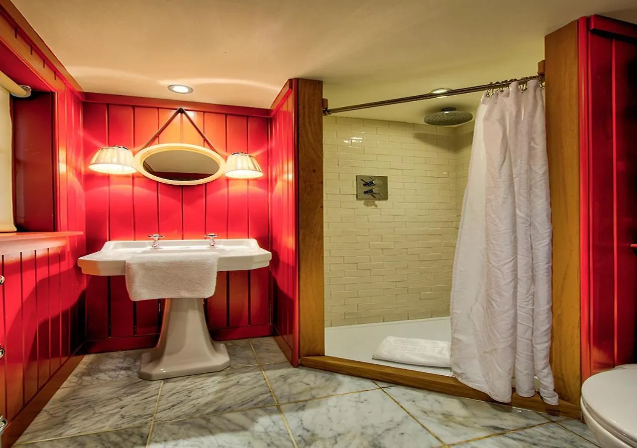 Rock House - Photographer'S Studio - Historic Gem In The Heart Of The City Edinburgh Apartmán